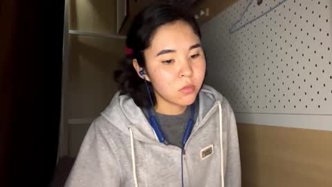 Jenny  online show from 03.31.26