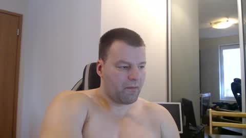 Snapshot of kert19 chatting on 02.15.26 KerKER online show from 02.15.26