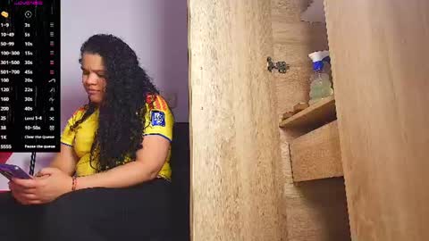 Snapshot of kesha_rosse_ chatting on 06.28.26 KESHA online show from 06.28.26