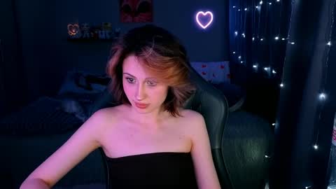 Snapshot of keti_moon chatting on 05.11.26 Keti 3 online show from 05.11.26