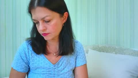 Snapshot of kettimi chatting on 07.27.26 Catherine online show from 07.27.26