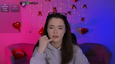 Snapshot of ketty_kitt chatting on 04.21.26 ketty_kitt online show from 04.21.26