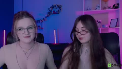 Snapshot of ketty_kitt chatting on 04.25.26 ketty_kitt online show from 04.25.26