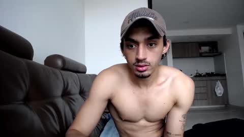 kevin777623 online show from 04.08.26