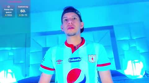 Snapshot of kevin__max_ chatting on 02.18.26 Kev online show from 02.18.26