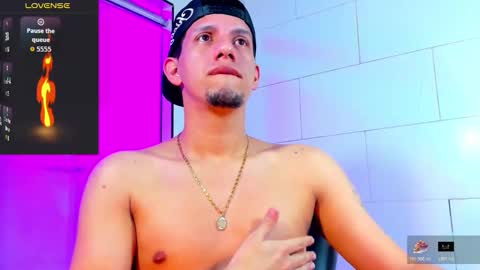 Snapshot of kevin__max_ chatting on 03.02.26 Kev online show from 03.02.26