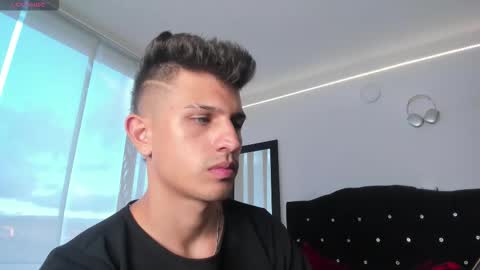 Kevin Ahs online show from 10.24.25