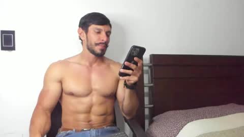 kevin_malone22 online show from 11.04.25