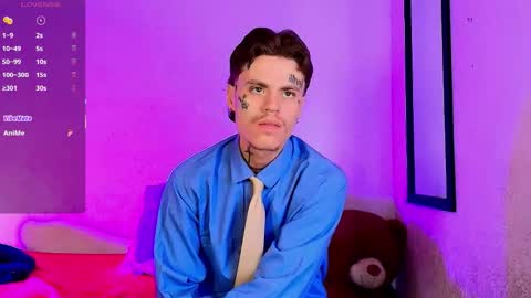 Snapshot of kevinperlas_ chatting on 12.13.25 kevinperlas_ online show from 12.13.25