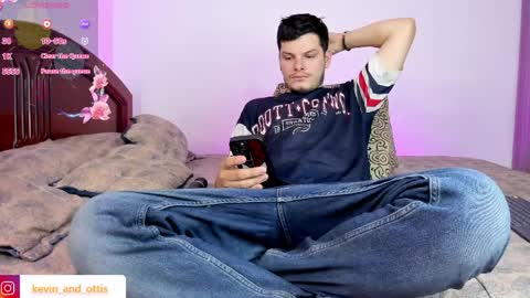 kevin and ottis online show from 04.05.26