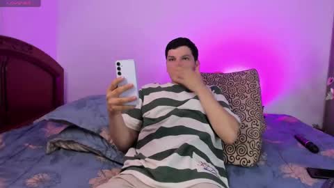 kevin and ottis online show from 04.18.26