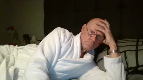 kevlooking4sez online show from 02.20.25