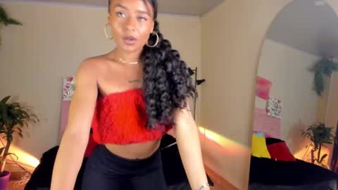 Snapshot of keyla_roberts_ chatting on 01.04.25 Adhara. Help me reach 100 likes online show from 01.04.25