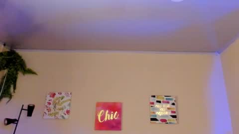 Snapshot of keyla_roberts_ chatting on 02.19.25 Adhara. Help me reach 100 likes online show from 02.19.25