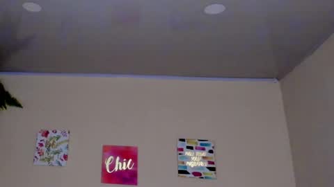 Snapshot of keyla_roberts_ chatting on 03.01.25 Adhara. Help me reach 100 likes online show from 03.01.25