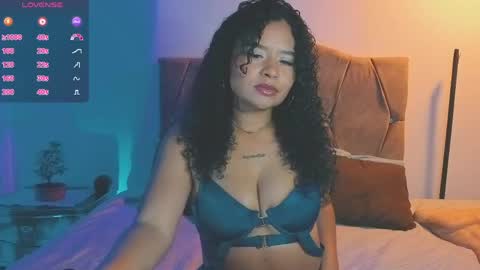 Snapshot of keyla_roberts_ chatting on 05.02.26 Adhara. Help me reach 100 likes online show from 05.02.26