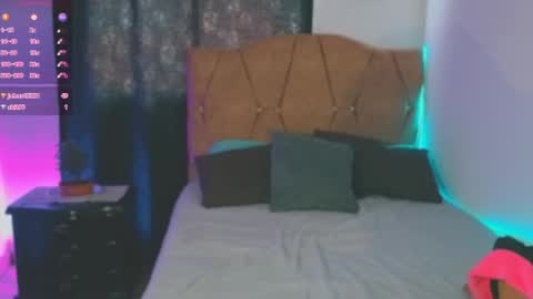 Snapshot of keyla_roberts_ chatting on 05.16.26 Adhara. Help me reach 100 likes online show from 05.16.26