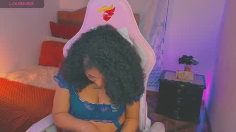 Snapshot of keyla_roberts_ chatting on 07.18.26 Adhara. Help me reach 100 likes online show from 07.18.26