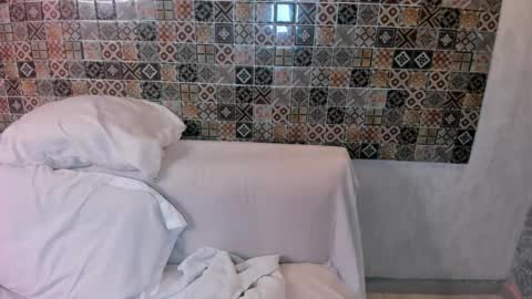 Snapshot of keyla_ruiz_ chatting on 10.08.25 Key online show from 10.08.25