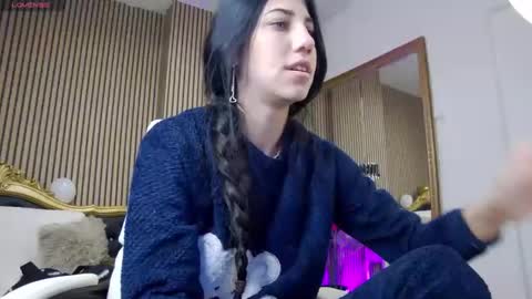 Snapshot of keylablair chatting on 02.18.25 KeylaBlair online show from 02.18.25