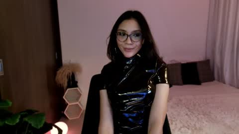 Keyla online show from 12.28.24