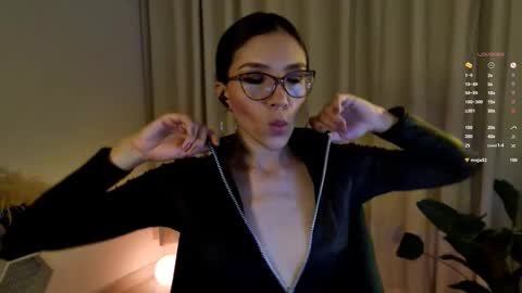 Keyla online show from 02.14.25