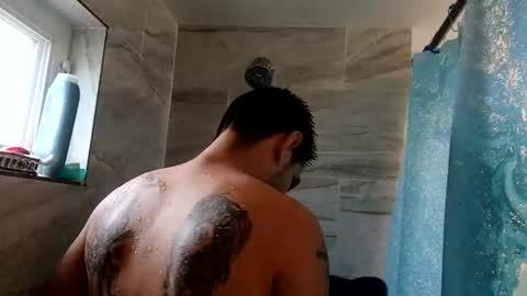 Snapshot of keylorsuero92_ chatting on 10.16.25 keylorsuero92_ online show from 10.16.25