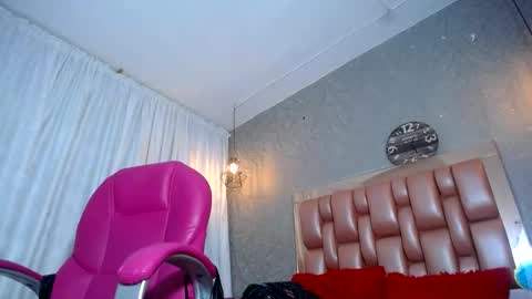 keyra_miller online show from 03.05.25