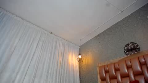 keyra_miller online show from 03.08.25