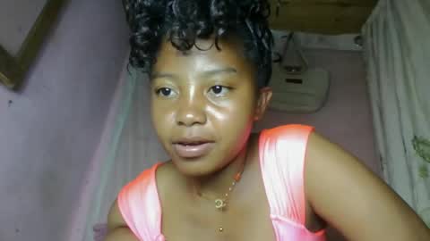 Snapshot of khaissa chatting on 02.18.26 khaissa online show from 02.18.26