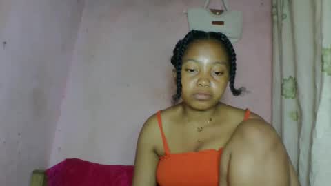 Snapshot of khaissa chatting on 02.24.26 khaissa online show from 02.24.26