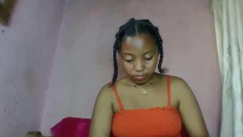 Snapshot of khaissa chatting on 02.26.26 khaissa online show from 02.26.26