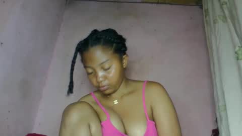 Snapshot of khaissa chatting on 02.26.26 khaissa online show from 02.26.26