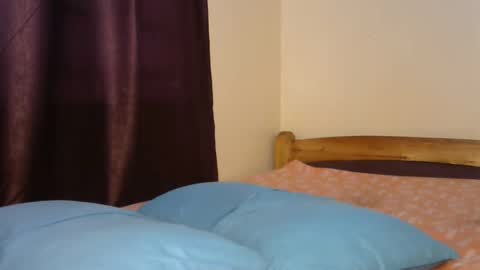 Snapshot of khalidnatasha chatting on 01.07.26 khalidnatasha online show from 01.07.26