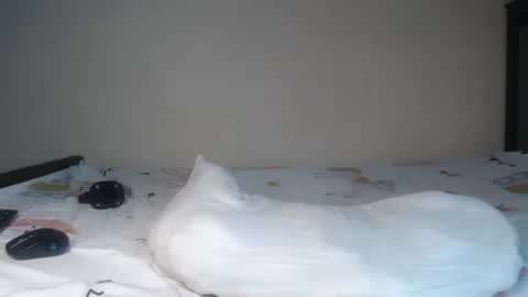 Snapshot of khariba chatting on 02.28.26 Wetpussy online show from 02.28.26