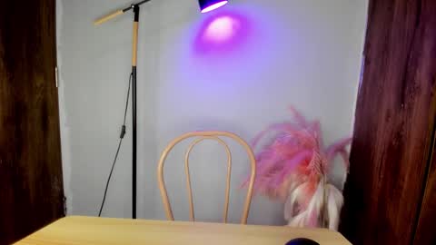 khate_smith online show from 03.01.26