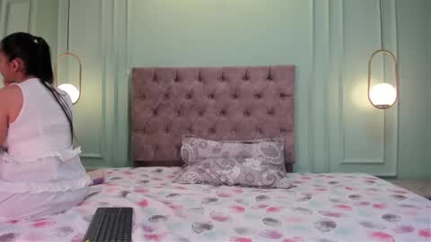 Kathe Hot online show from 02.22.25