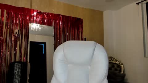 Khloe online show from 01.10.25