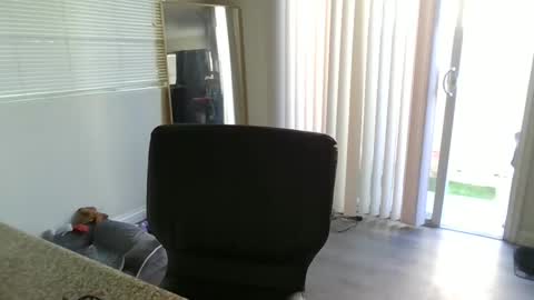 Snapshot of khloemariexox chatting on 04.15.26 khloemariexoxo online show from 04.15.26