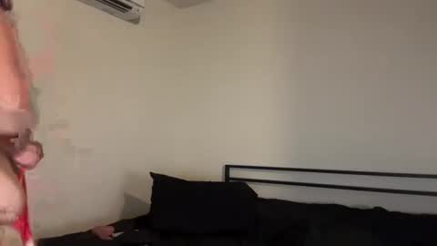 Snapshot of khmerdoll chatting on 12.12.24 Khmer Doll online show from 12.12.24