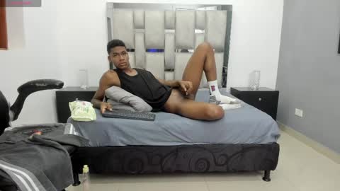 Snapshot of khris__evans chatting on 04.23.26 Kris Evans online show from 04.23.26