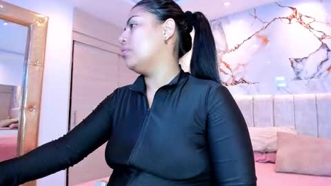 Snapshot of kiana_cream chatting on 03.21.26 N M online show from 03.21.26