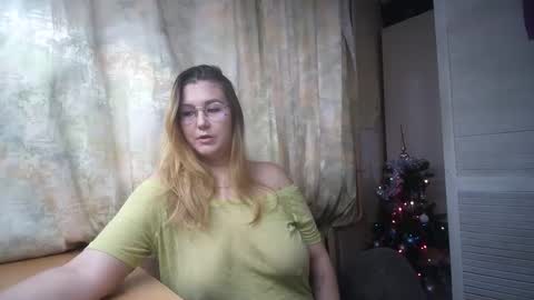 kianna_dior_ online show from 12.28.24