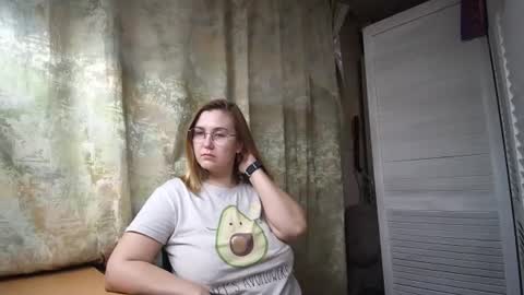 kianna_dior_ online show from 02.03.25