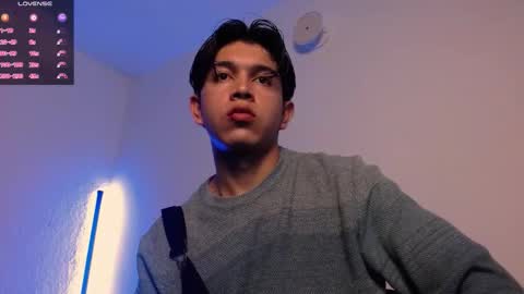 Adrian  Chlloe online show from 01.12.26