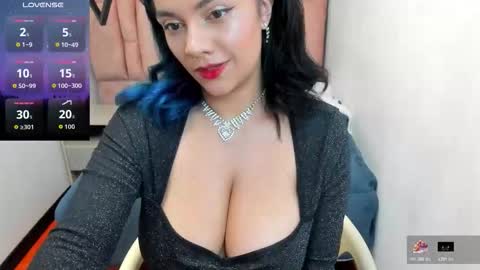 kiara Cruz online show from 10.20.25