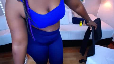 Snapshot of kiara_evanss chatting on 03.05.25 Kiara online show from 03.05.25