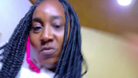 Snapshot of kiara_evanss chatting on 09.13.25 Kiara online show from 09.13.25