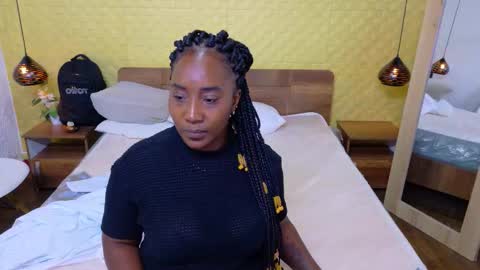 Snapshot of kiara_evanss chatting on 10.15.25 Kiara online show from 10.15.25