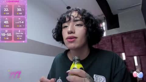 KIARA FOX online show from 04.13.26